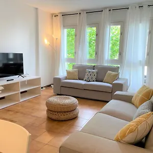 Serinyana - Acogedor Y Céntrico Apartamento Con Amplia Terraza , Cadaqués España